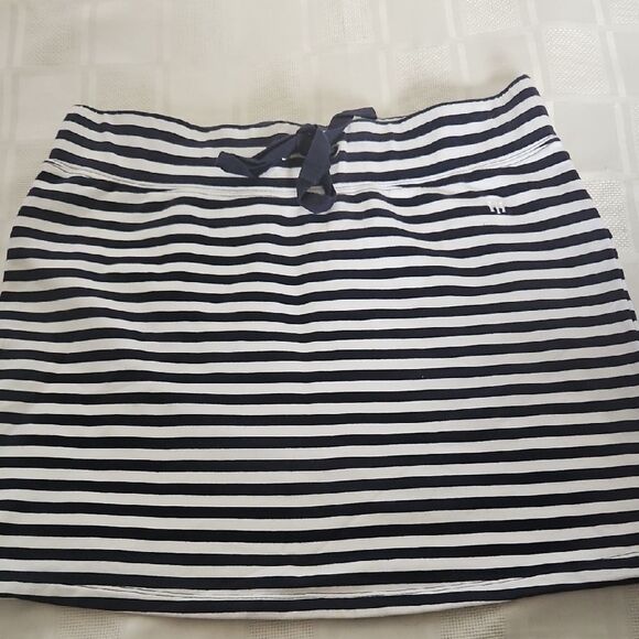Tommy Hilfiger Navy Blue and White Mini Swim Cover Up Skirt - Picture 12 of 16